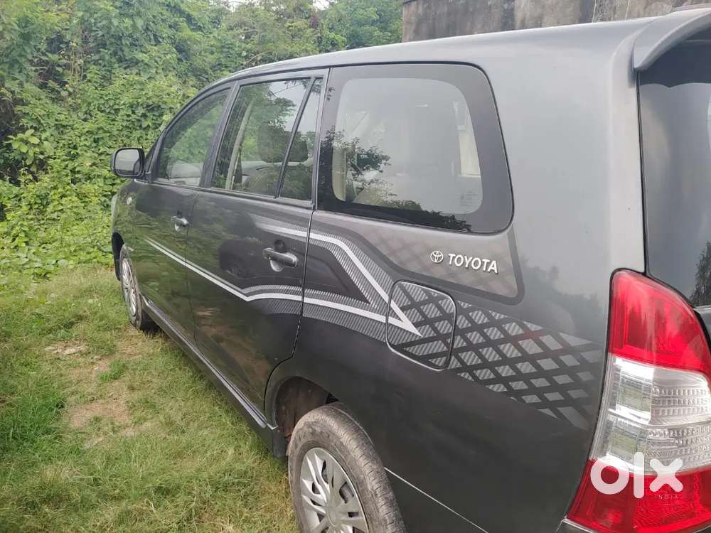 Toyota Innova 2.5 2012/11