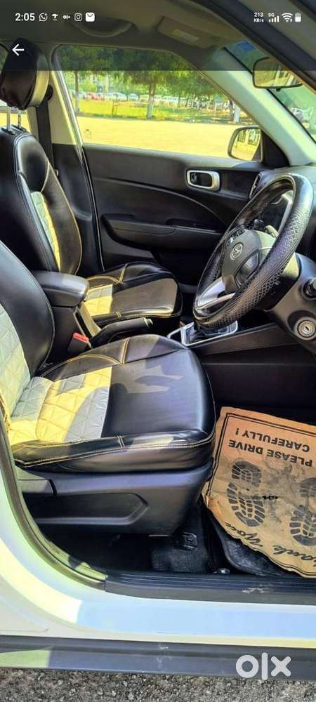 Hyundai Venue S 1.2 Petrol, 2022, Petrol