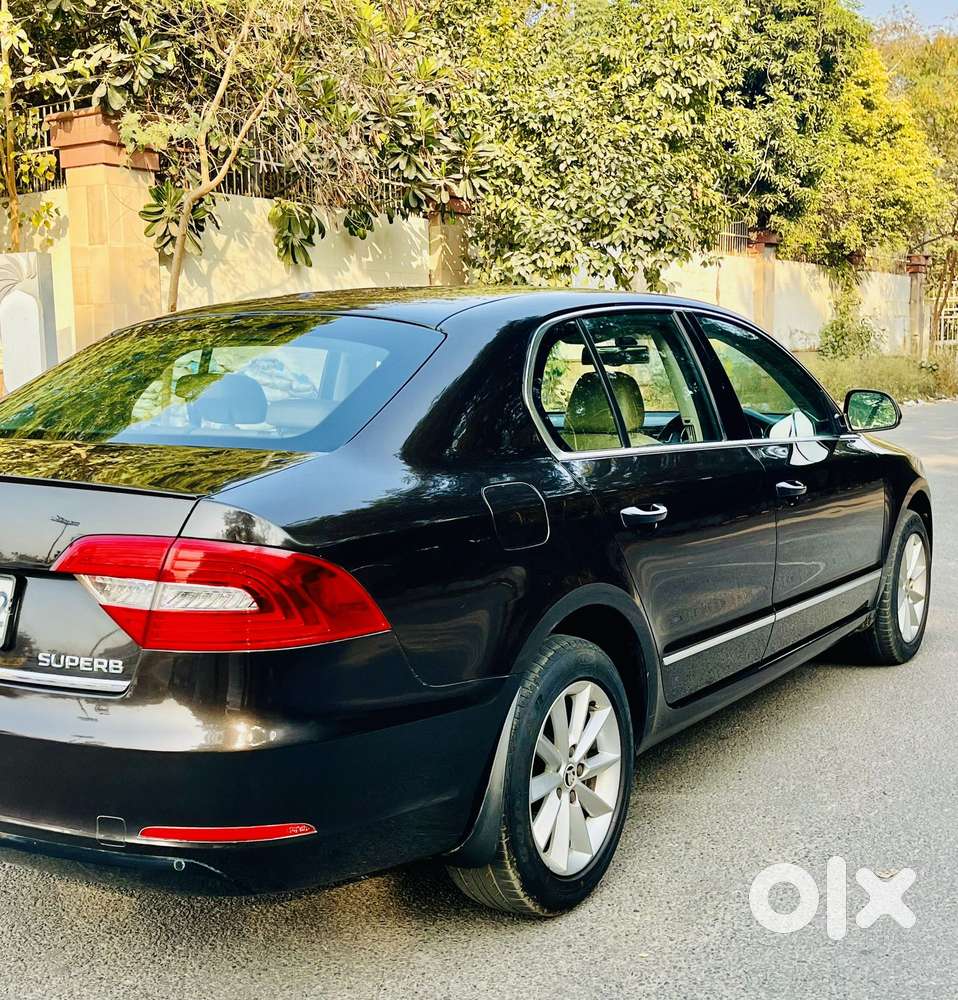 Skoda Superb 1.8 Elegance Tsi At, 2015, Petrol