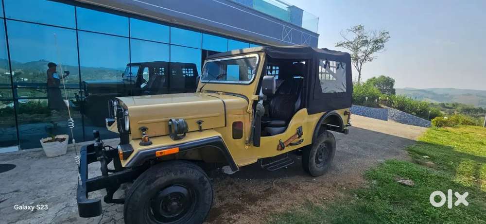 Mahindra Jeep 1982 Diesel 100000 Km Driven