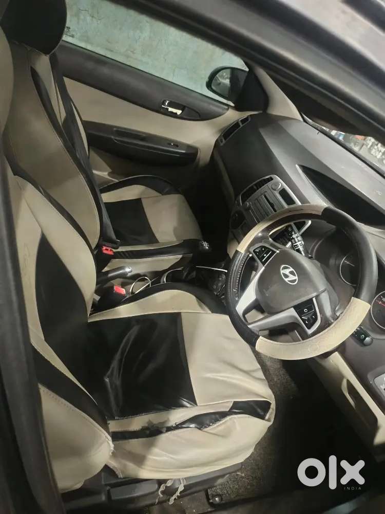 Hyundai I20 2011 Petrol Well Maintained