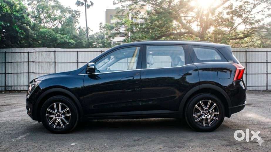 Mahindra Xuv700 2.0 Ax 7 Petrol At Luxury Pack Str, 2024, Petrol