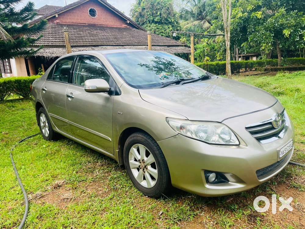 Toyota Corolla Altis Executive Vehicle