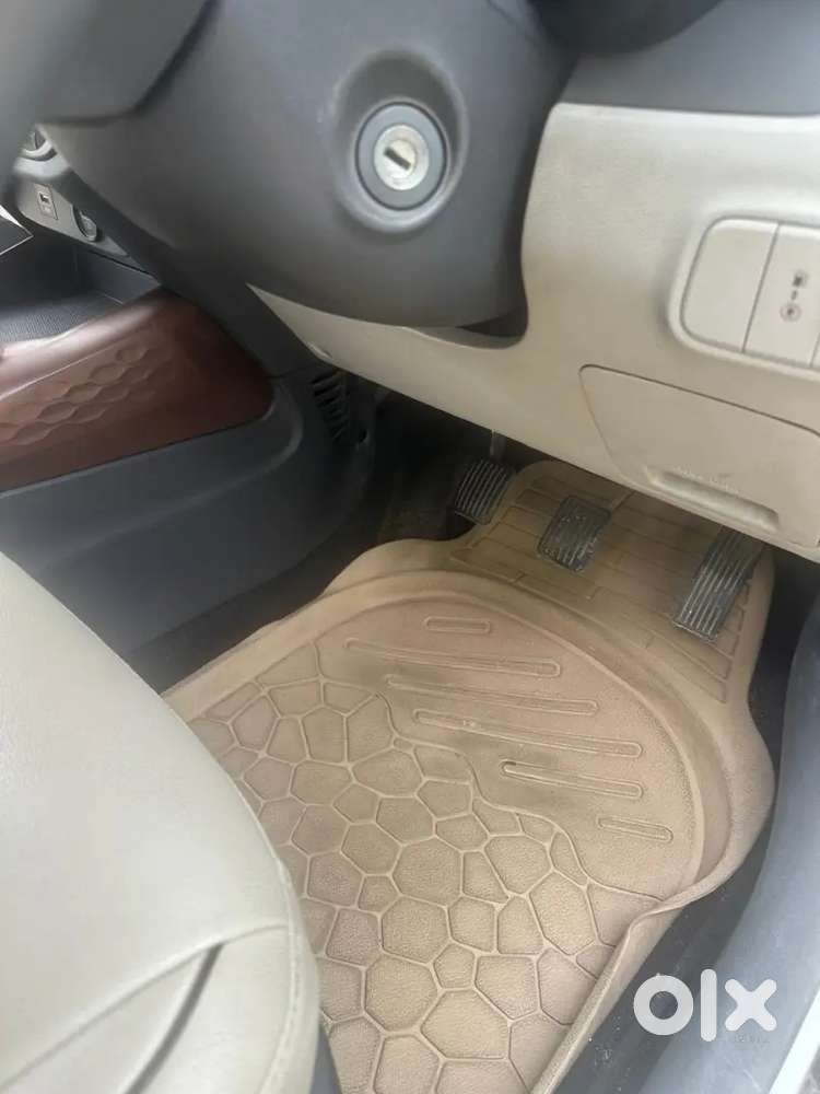Well Maintained Self Driven Neat And Clean Vehicle