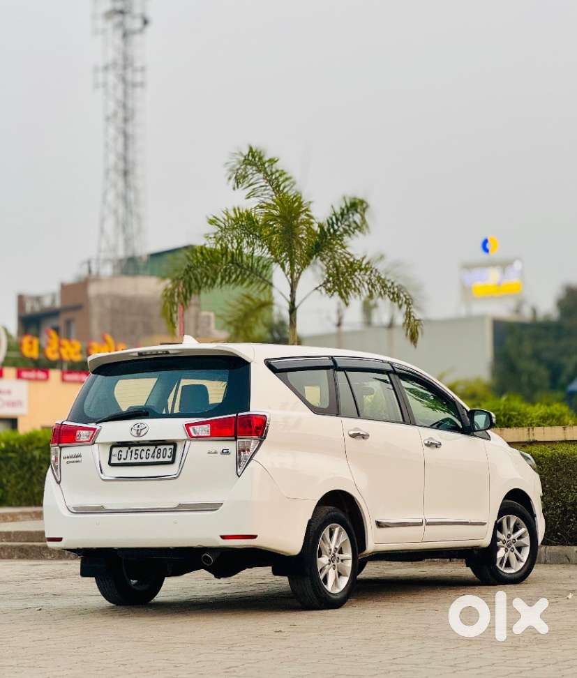 Toyota Innova Crysta G 8 Str, 2017, Diesel