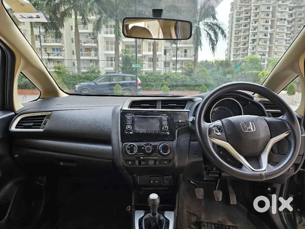 Honda Jazz 1.2 I-vtec Petrol Manual  2016  Single Owner  Black