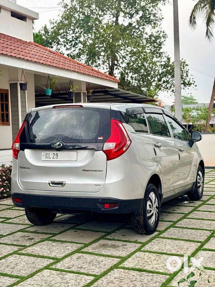 Mahindra Marazzo M2, 2020, Diesel