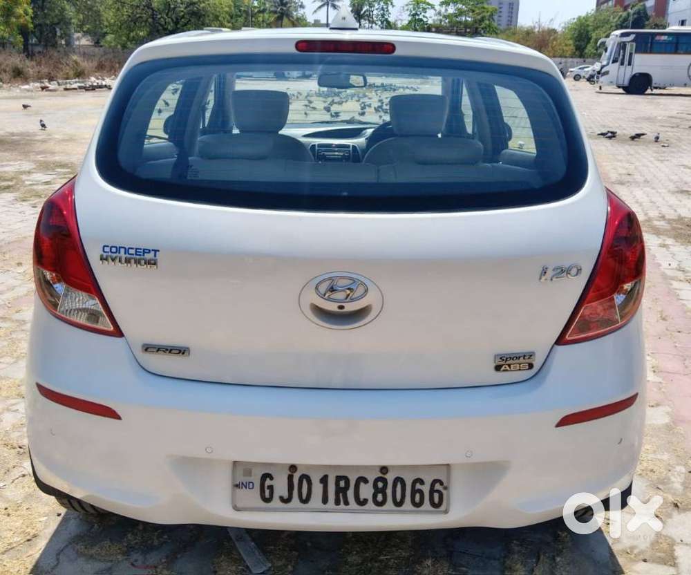 Hyundai I20