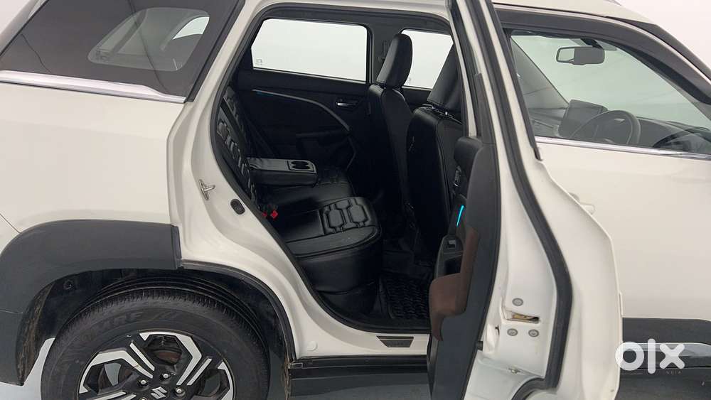 Maruti Suzuki Vitara Brezza 1.5 Zxi, 2023, Petrol