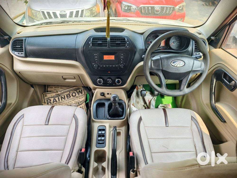 Mahindra Tuv 300 T6 Plus, 2017, Diesel