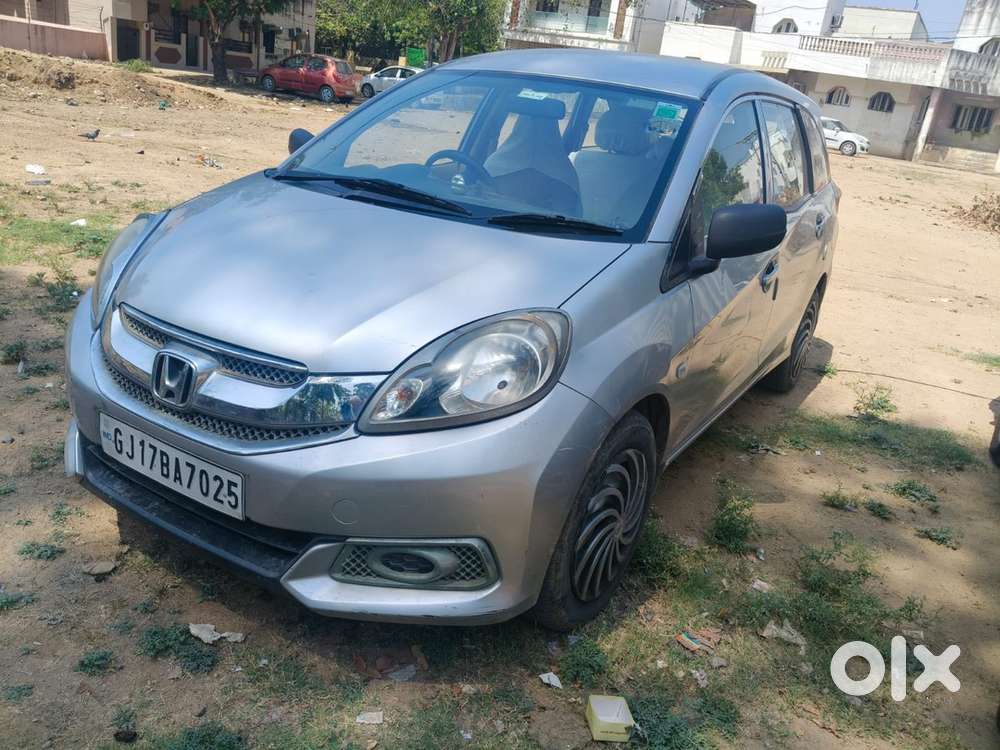 Hyundai Small Car Petrol 2015