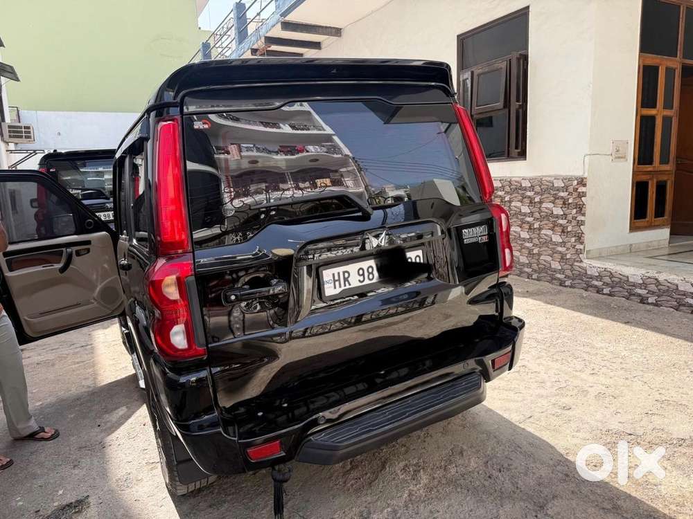 Mahindra Scorpio Classic 2025
