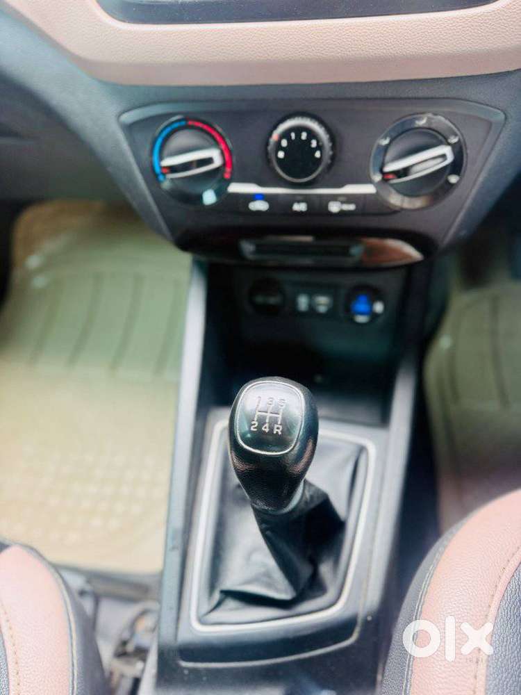 Hyundai I20 Sportz 1.2 Bs-iv, 2020, Petrol