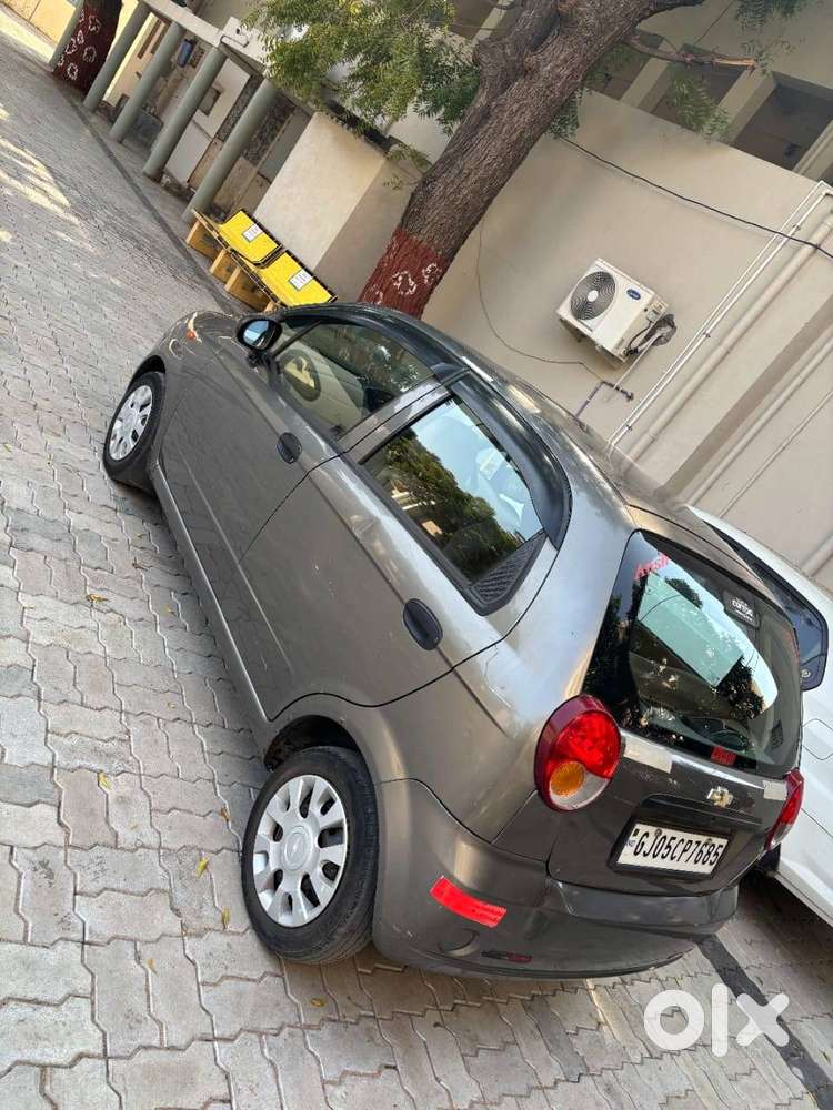 Chevrolet Spark 2011 Cng & Hybrids Well Maintained