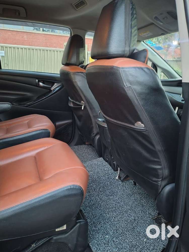 Toyota Innova Crysta 2.4 G Mt 7 Str, 2019, Diesel