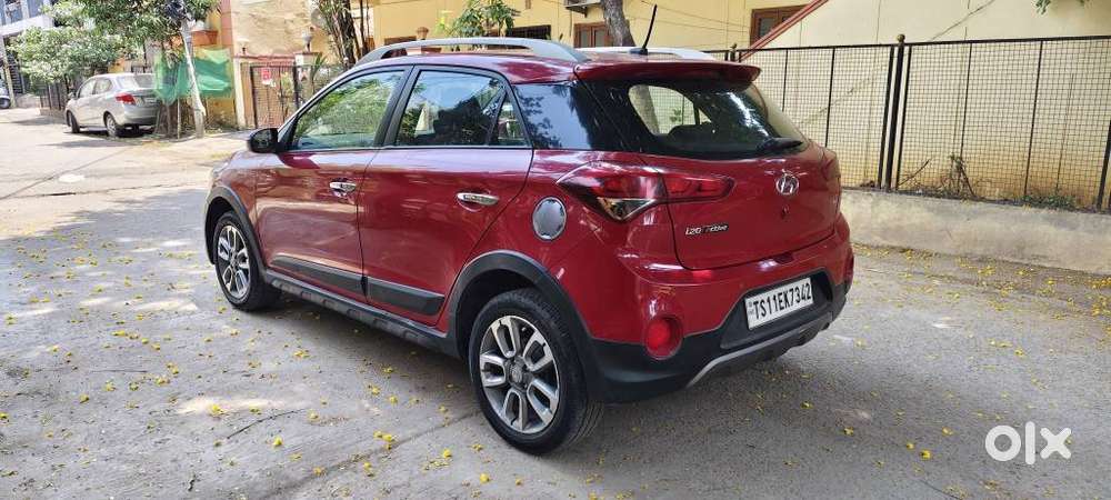 Hyundai I20 Active Sx Petrol, 2017, Petrol