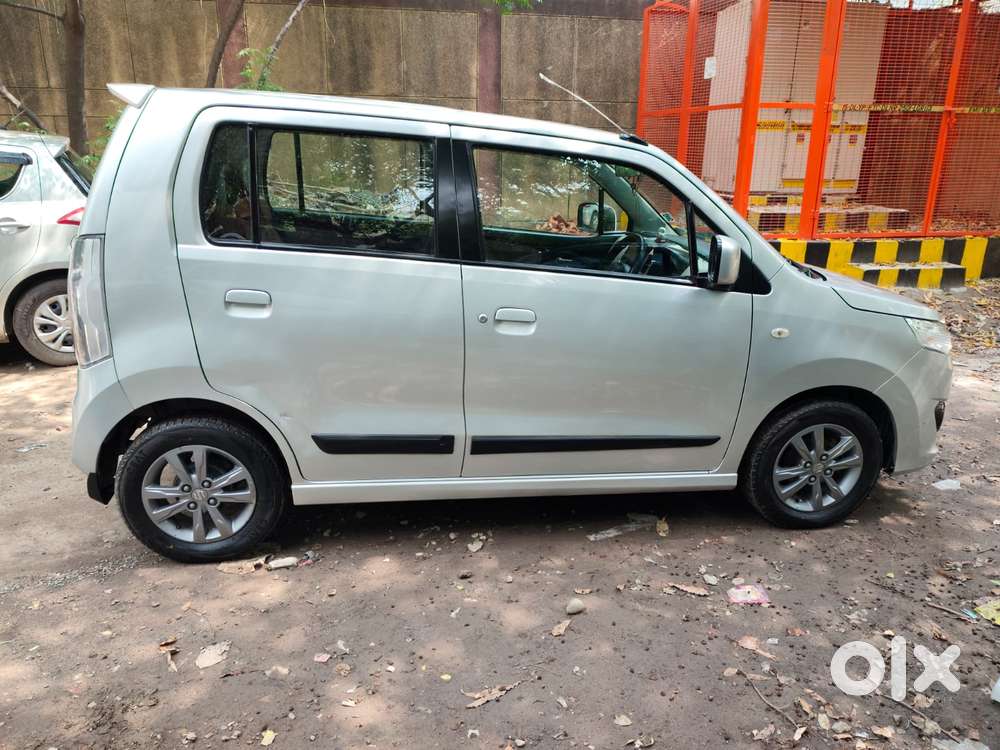 Maruti Suzuki Wagon R Stingray Amt Vxi Optional, 2017, Petrol