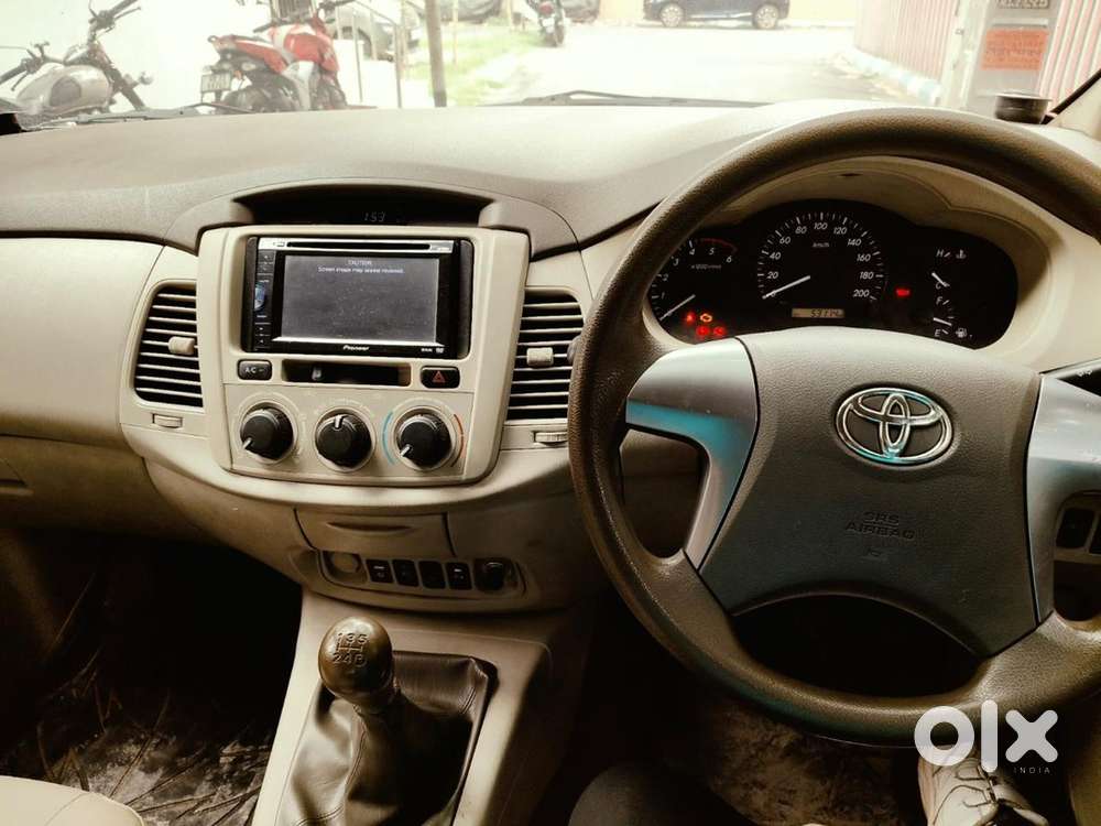 2014 Mint Condition Life Time Taxpaid Toyota Innova Diesel 2014 Manual