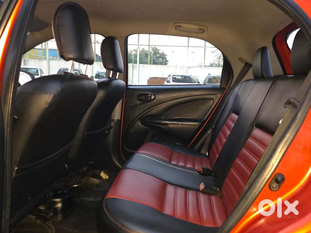 Toyota Etios Cross 1.2 G, 2014, Petrol