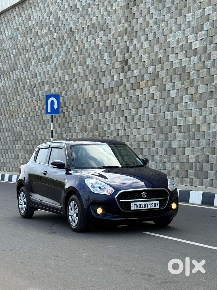 Maruti Suzuki Swift Vxi + Manual, 2023, Petrol