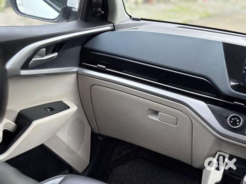 Kia Carens 1.5 Premium Diesel 7 Str Imt, 2024, Diesel