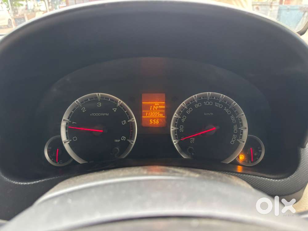 Maruti Suzuki Swift Dzire Vdi (o), 2015, Petrol