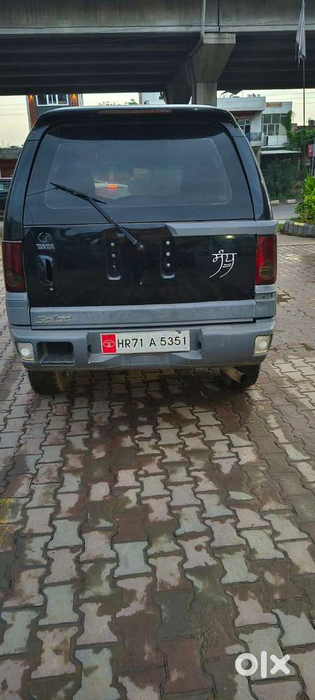 Tata Safari