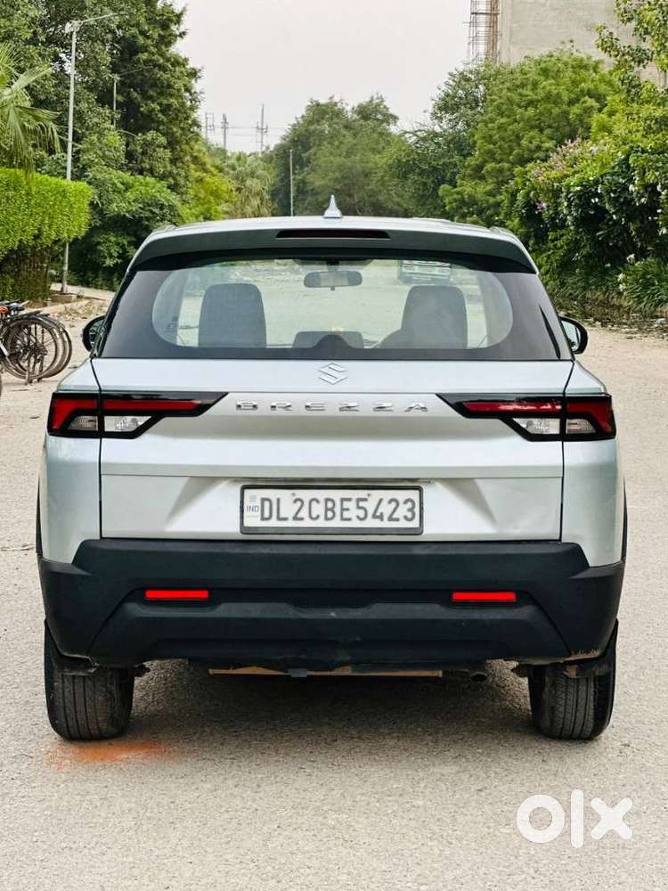 Maruti Suzuki Brezza 1.5 Lxi Smart Hybrid, 2023, Petrol