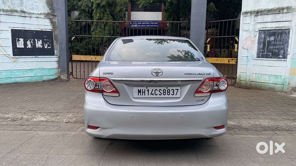 Toyota Corolla Altis [ ] 1.8 Vl At, 2011, Petrol