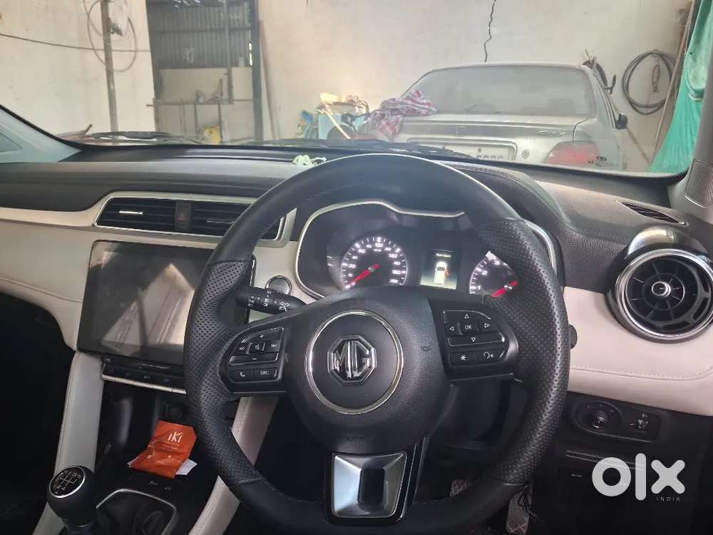 Mg Astor Shine 2025