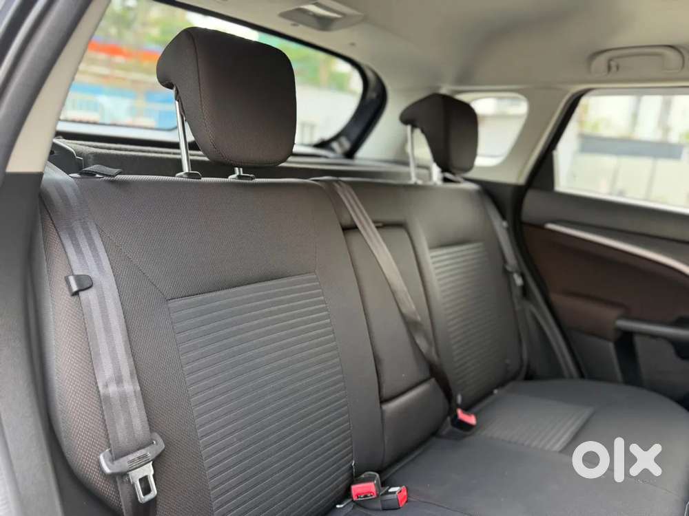 Maruti Suzuki Vitara Brezza 1.5 Zxi Plus At, 2023, Petrol