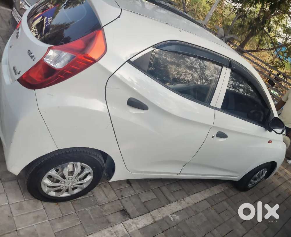Hyundai Eon 2012 Petrol Well Maintained