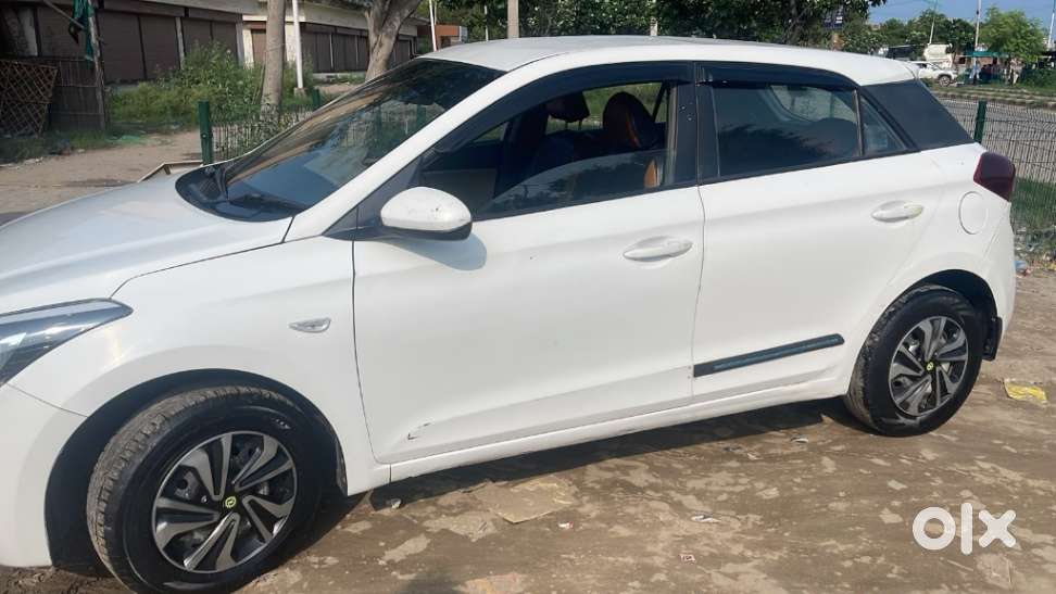 Hyundai I20 Petrol Era, 2018, Petrol