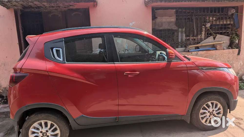 Mahindra Kuv 100 K8 6 Seater