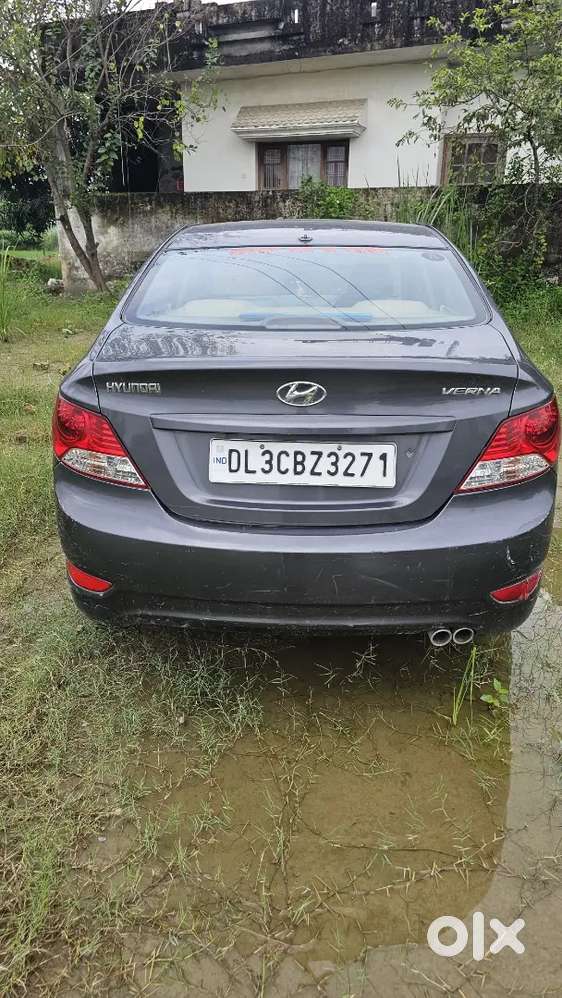 Hyundai Verna 2013 Petrol 95000 Km Driven