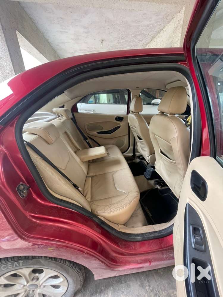 Ford Aspire Titanium Plus Manual Petrol 2015