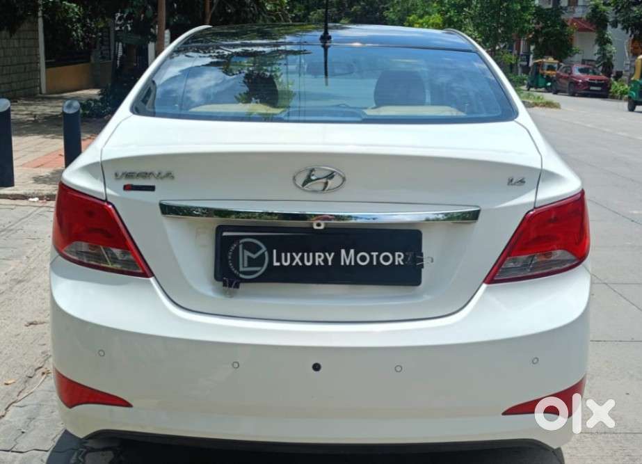 Hyundai Verna 1.6 VTVT S Option, 2015, Petrol