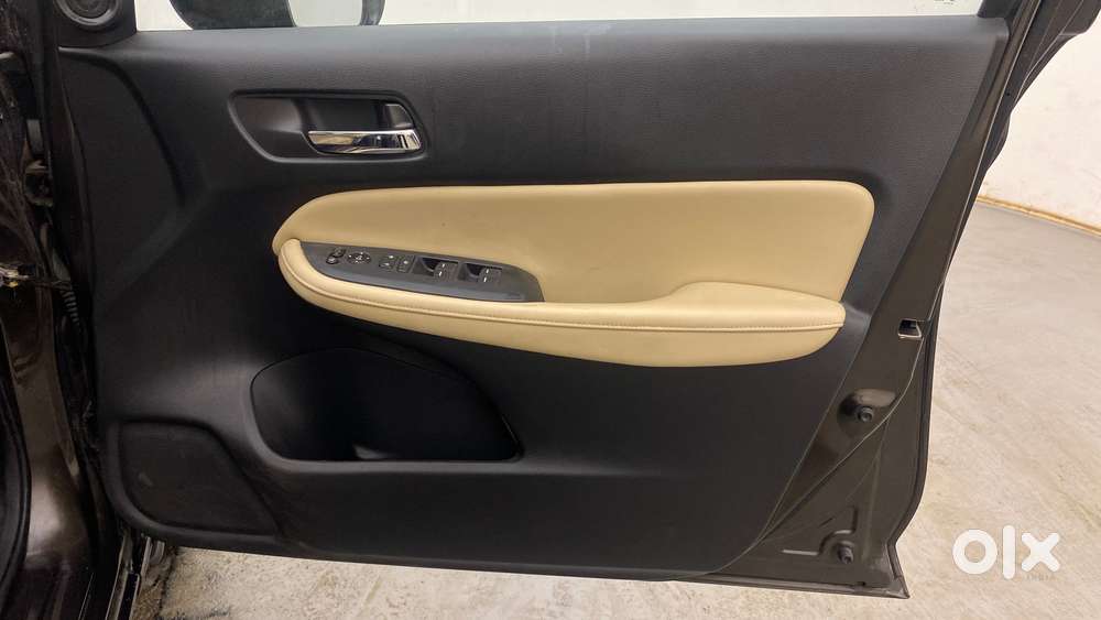 Honda City I-vtec Cvt Zx, 2020, Petrol