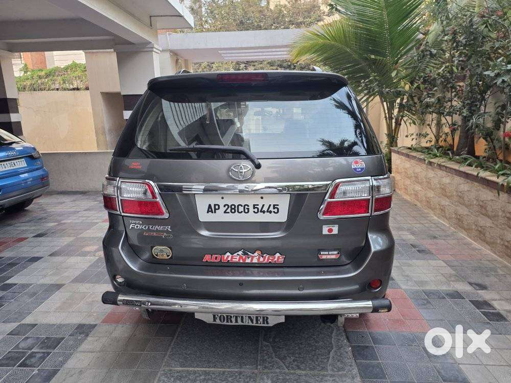 Toyota Fortuner 3.0 4x4 Manual, 2011, Diesel