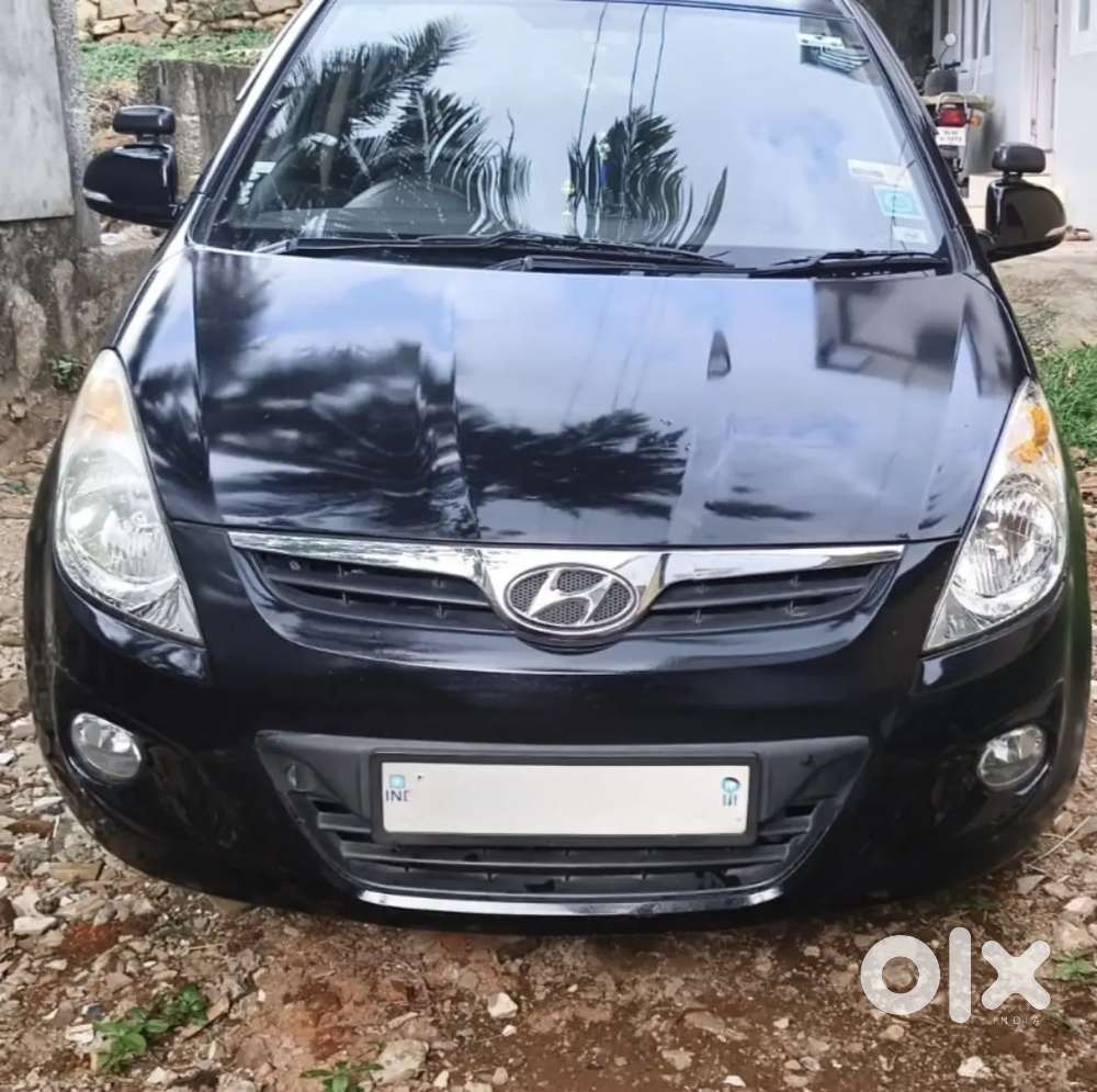Hyundai I20 Asta Petrol Manual 2010