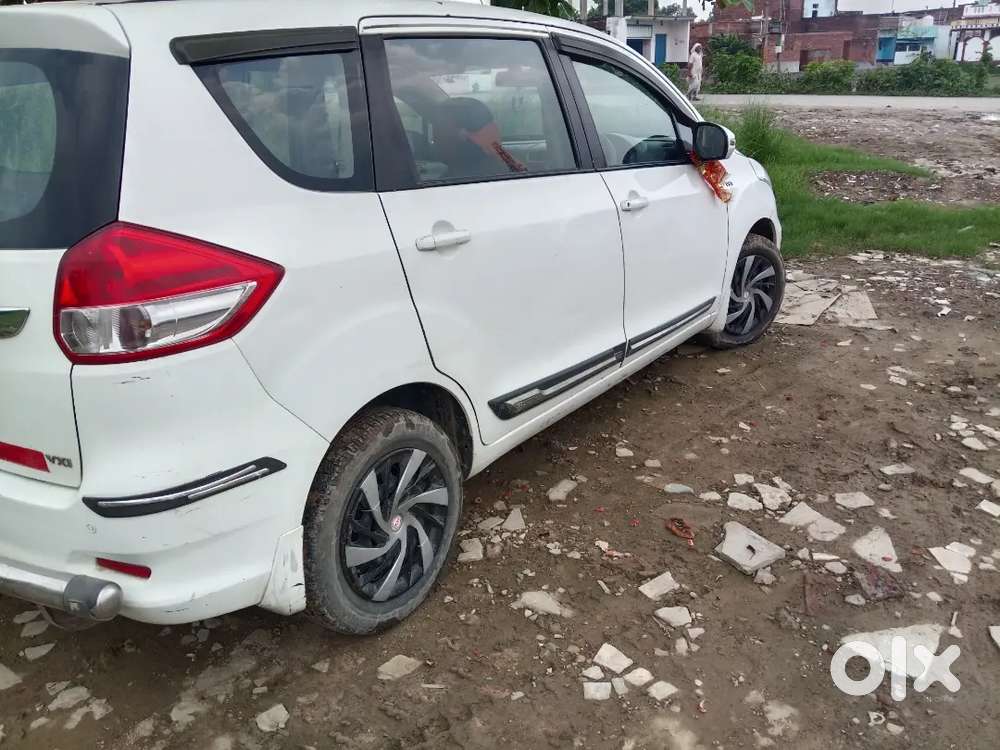 Maruti Suzuki Ertiga 2017 Cng