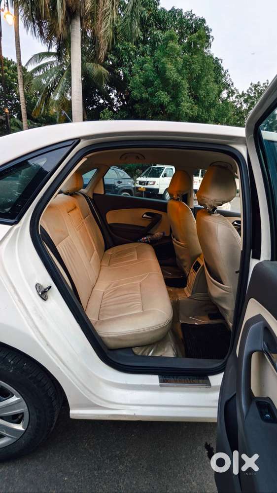 Volkswagen Vento 1.6 Comfortline - 2012  Petrol  Manual