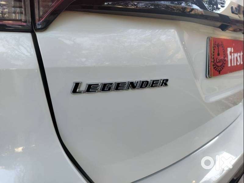 Toyota Fortuner Legender
