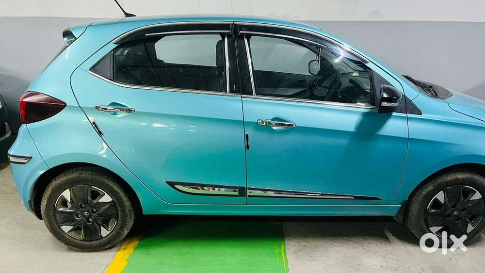 Tata Tiago 2025 Petrol 2000 Km Driven