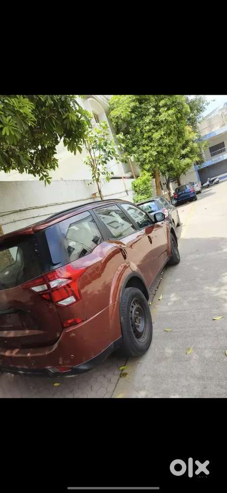 Mahindra Xuv500 2019 Diesel 68000 Km Driven