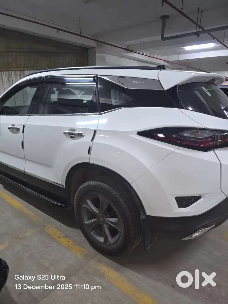 Harrier White Color Full Great Condition