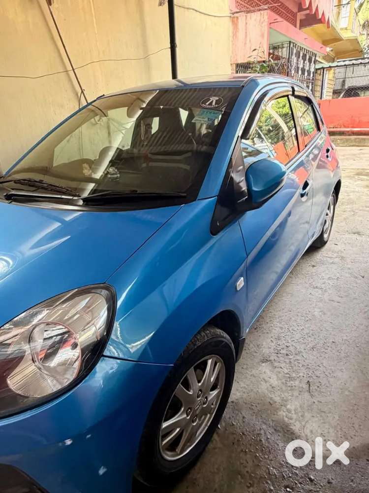 Honda Brio 2013 Vx Petrol