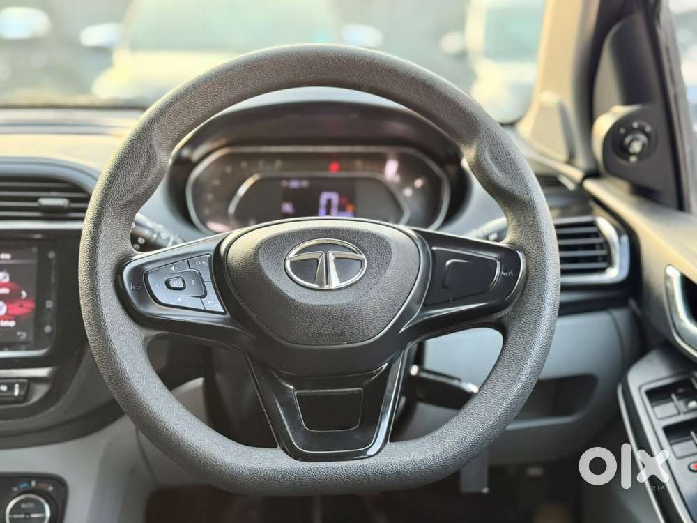 Tata Tiago Xza Plus, 2020, Petrol