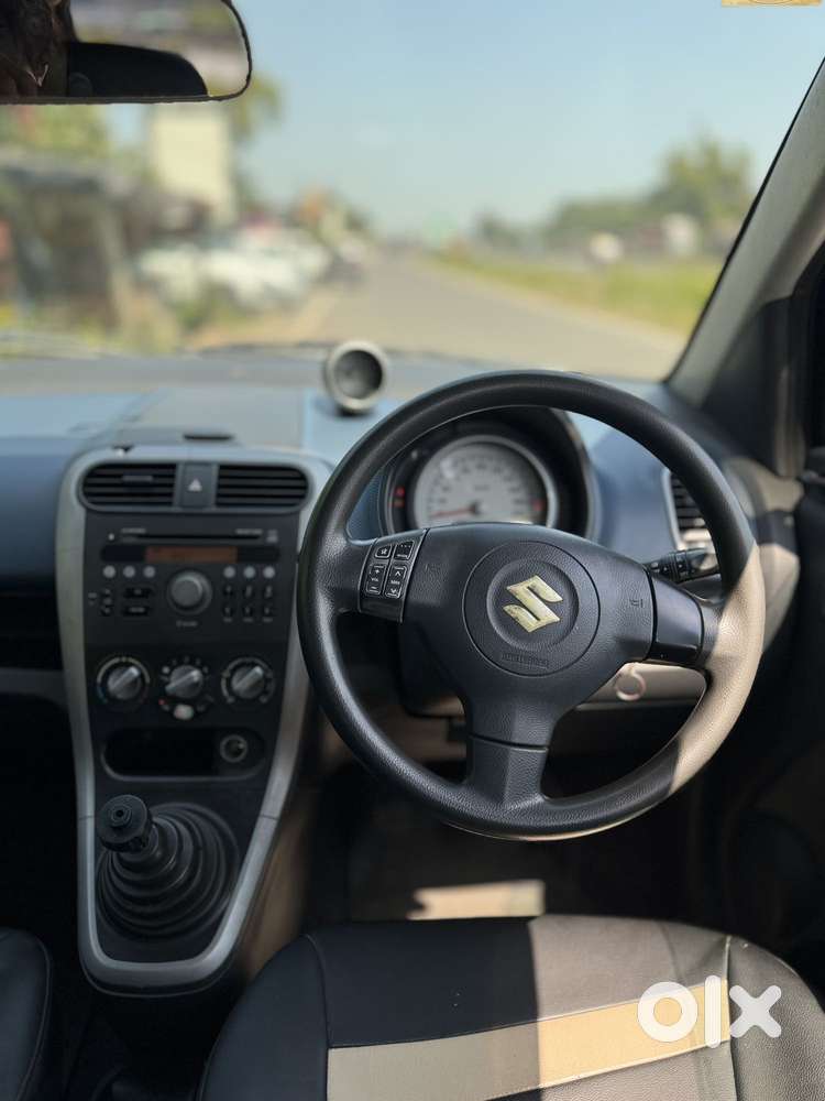 Maruti Suzuki Ritz Zxi Abs, 2011, Petrol