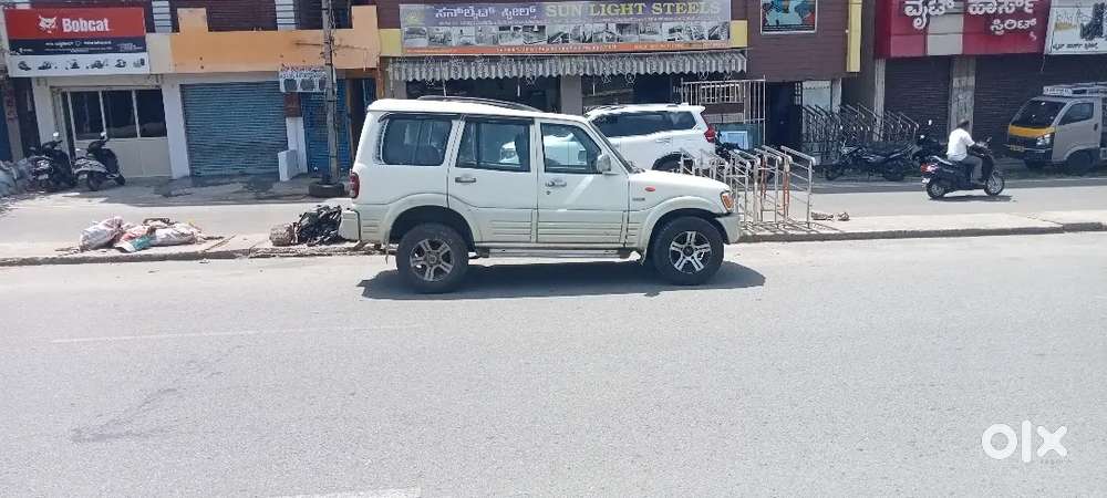 Mahindra Scorpio 2006 Diesel 180000 Km Driven